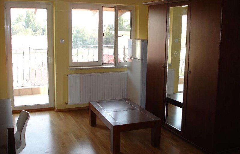 Brancoveanu ,adiacent, apartament 1 camera in vila.